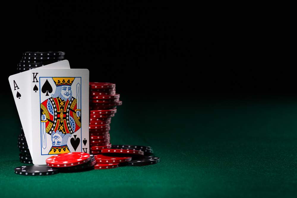 The Subtleties of Blackjack Table Etiquette, Explained