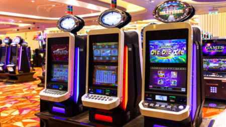 Top 10 Summer Vacation-Themed Online Slots