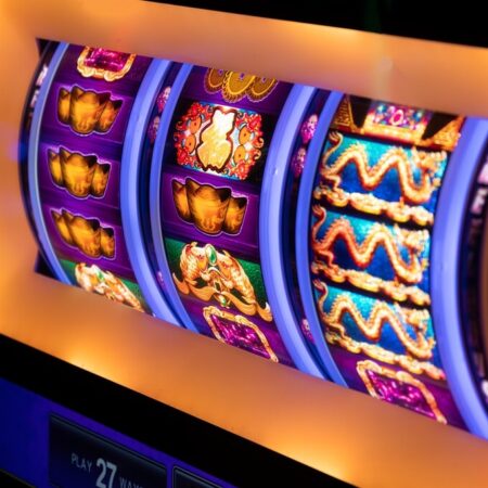 Player Turns $2.50 Bet Into Nearly $348K Playing Slots at Las Vegas Airport